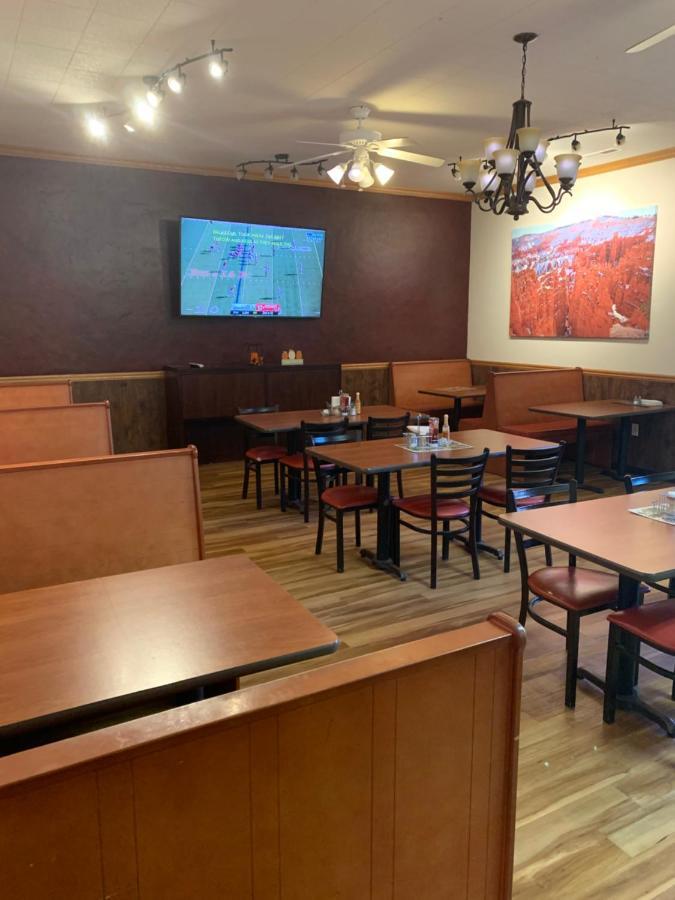 Zion'S Most Wanted Hotel Hildale Экстерьер фото