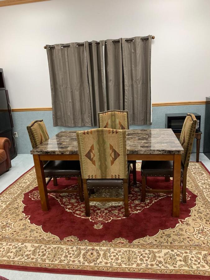 Zion'S Most Wanted Hotel Hildale Экстерьер фото