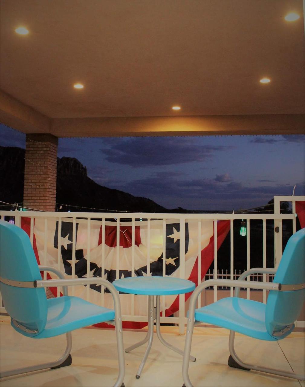 Zion'S Most Wanted Hotel Hildale Экстерьер фото